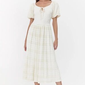 Adelyn Rae Cream Backless Puff Sleeve Dress